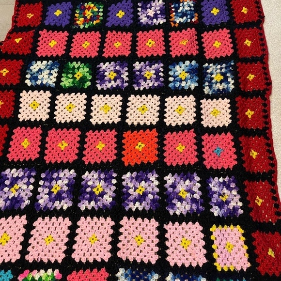 Handmade Granny Square Blanket Throw Afghan Quirky - Picture 5 of 8
